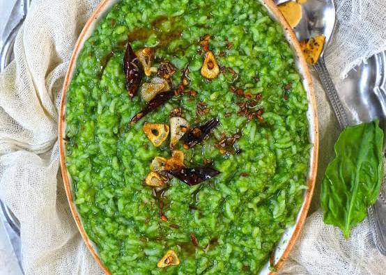 Palak Khichidi